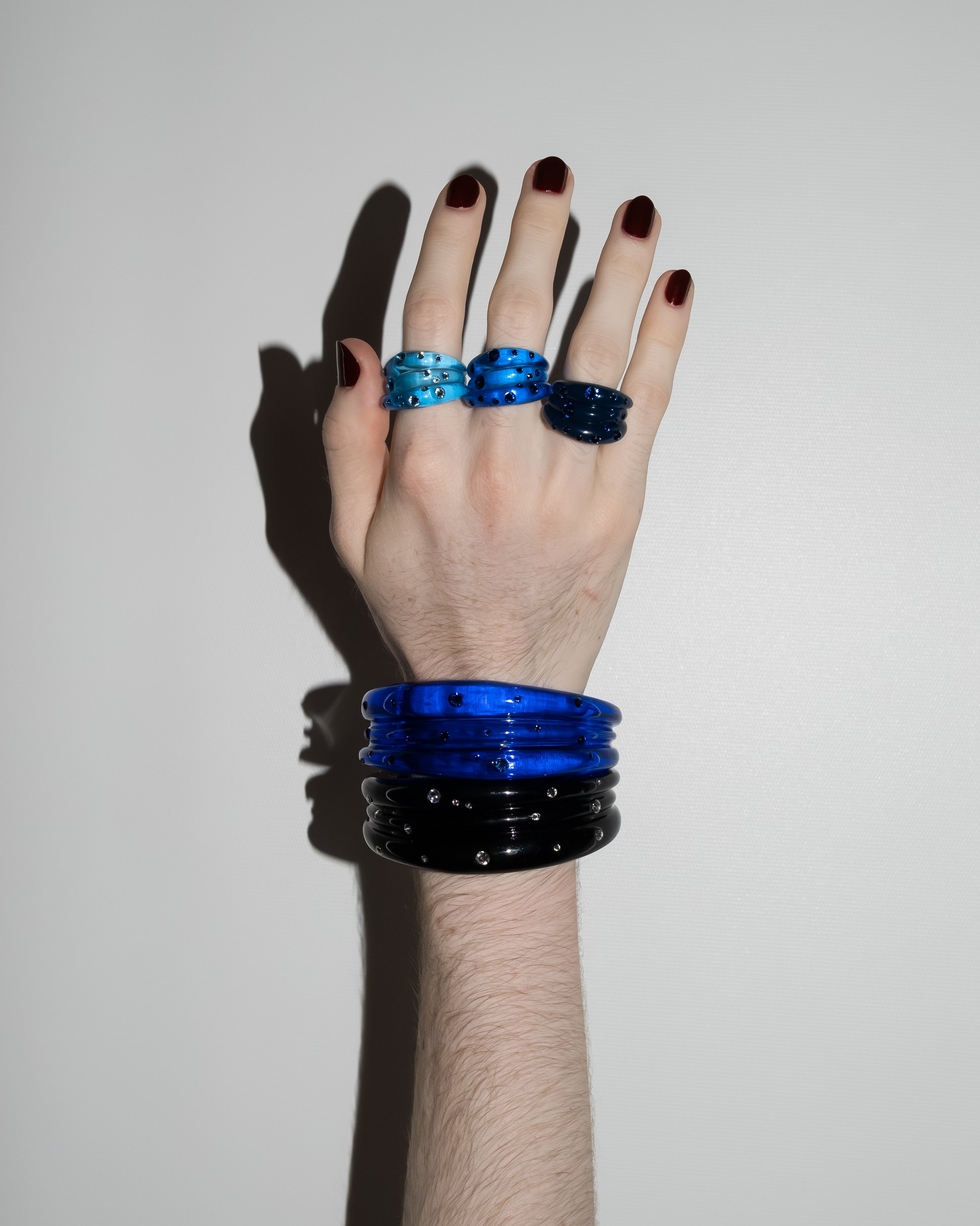 SUN POWERS Resin Cuff Bracelet
